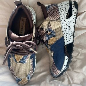 Steve Madden Cliff Sneaker